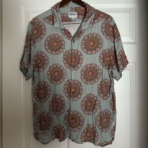 Rhythm. Men's Circular Pattern Shirt - Gray and Red